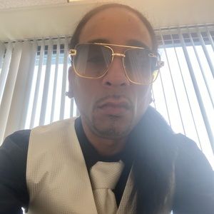 Meet your Posher, Steven